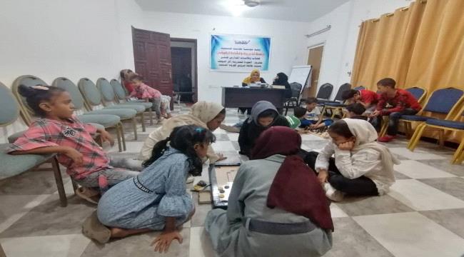 مؤسسة تحديث للتنمية تقيم جلسة تدريبية ونشاط ترفيهي للطلاب تحت شعار (العودة للمدرسة)