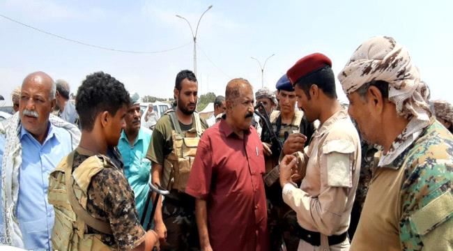 قيادات أمنية وعسكرية تصل مخيم الاعتصام وتلتقي رئاسية الهيئة 