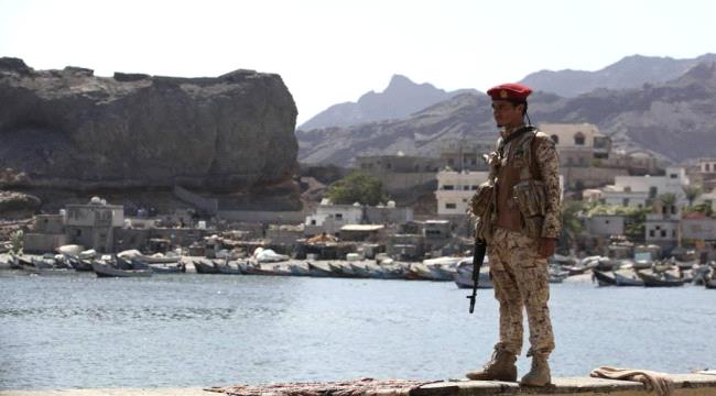 نسفت جهود السعودية للوصول إلى سلام.. حكومة هادي تخنق الجنوب(تقرير)