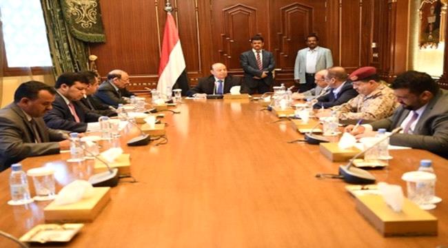 الحكومة اليمنية تطالب بتصنيف الحوثيين جماعة إرهابية
