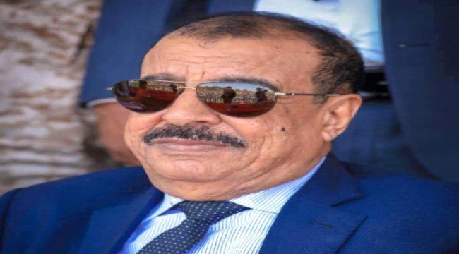 بن بريك يُعزّي في وفاة رئيس القيادة المحلية بمديرية مودية