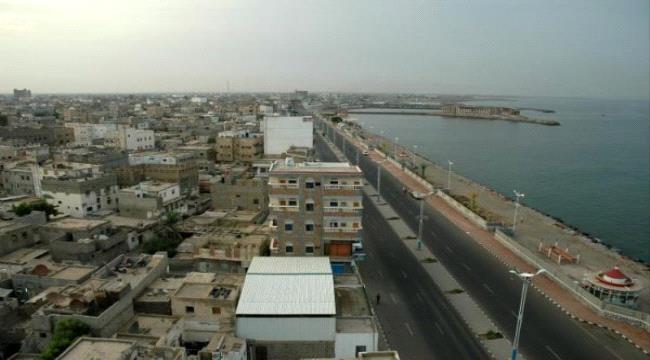 سياسيون يمنيون يرون في تحرير الحديدة وقفاً لتهديدات الحوثيين للملاحة