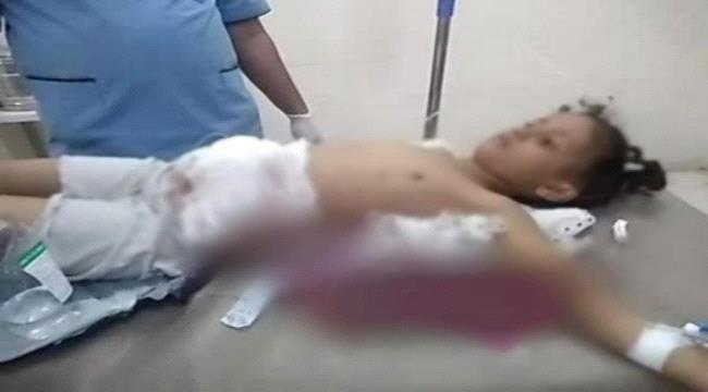 إصابة طفلة برصاص قناص حوثي في تعز