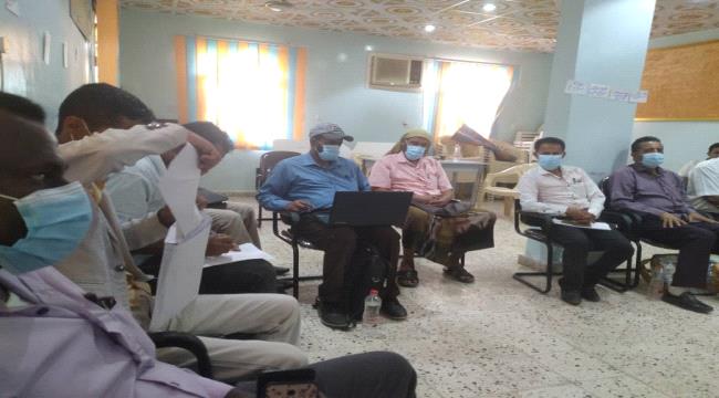 لحج : مكتب الصحة والسكان يختتم أعمال اللقاء التقييمي لمنسقي التغذية للربع الأخير لعام 2020 