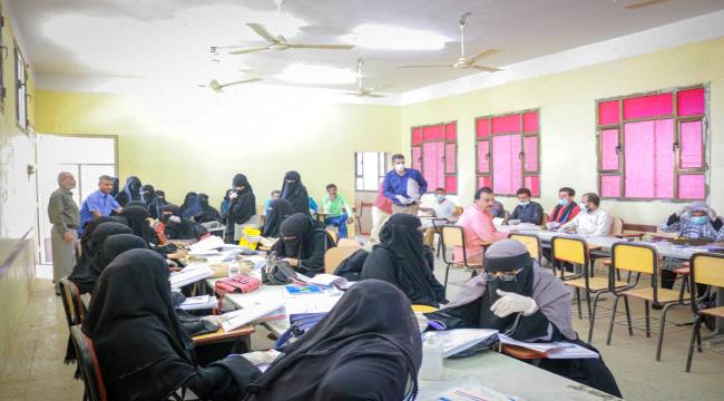 باراس وبن سفاع يدشنان برنامج دعم الاطفال والشباب في العاصمة عدن