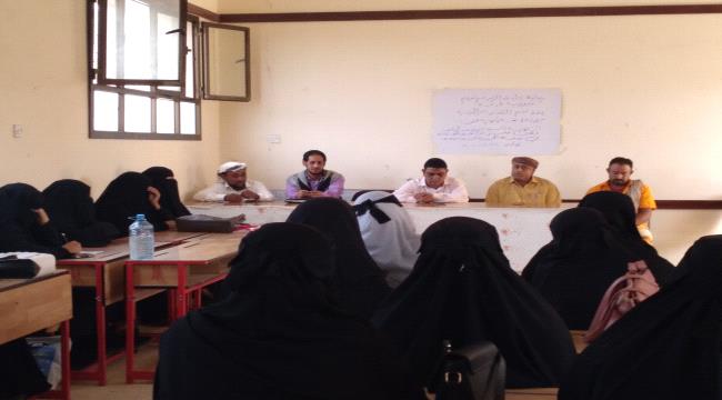 لحج : مدير مكتب التربية بالمحافظة يحضر جانباً من ورشة التغذية بالحوطه 