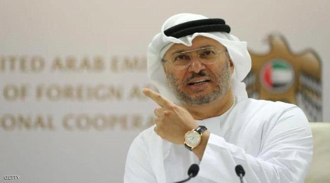 قرقاش: استهداف ‎مطار عدن هو استهداف لاتفاق الرياض