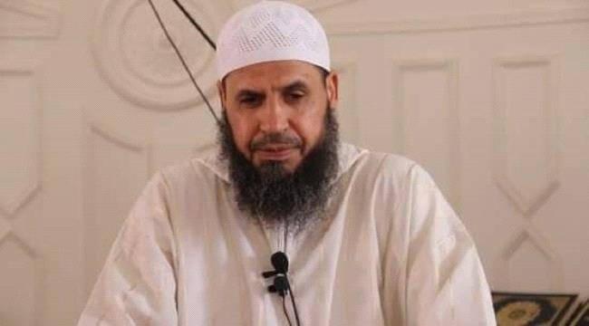 أمن حماس يعتقل شيخ سلفي مزق صور سليماني في غزة