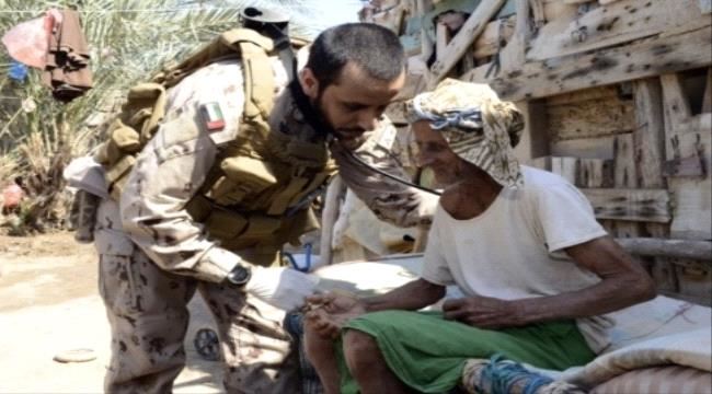 تقرير: دور الإمارات باليمن.. إنجازات عسكرية ويدُ خيرية ممدودة للجميع