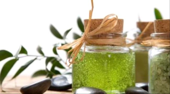 فوائد زيت الكافور على صحتك وبشرتك