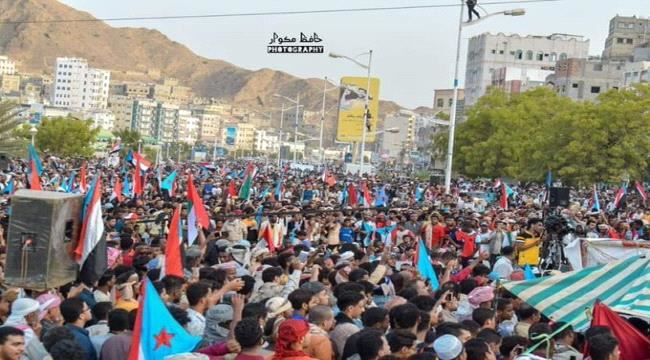 بن بريك : حضرموت تجدد العهد للجنوب