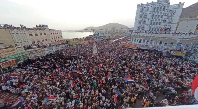 تقرير شامل: مليونية تأريخية بحضرموت تحسم الموقف وتردد بصوت واحد "الانتقالي يمثلنا والادارة الذاتية مطلبنا