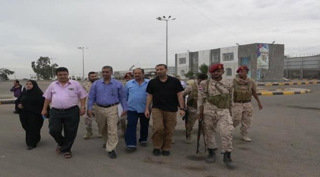 لجنة أوضاع السجون تزور معسكر العاصفة وأقسام الشرطة في المعلا وكريتر والتواهي