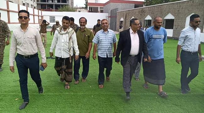 مدير عام المنصورة يؤكد إهتمام السلطة المحلية بالملاعب الرياضية الشعبية