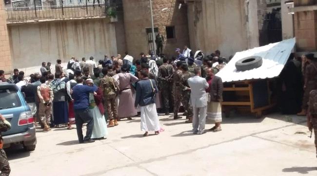 تنفيذ حكم الاعدام بحق قاتل الطفل عبدالرحمن عطران في محافظة إب