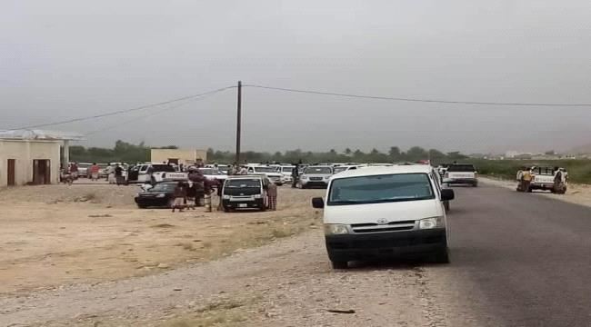 عاجل : ابناء سيحوت يزحفون الى الغيضة بموكب كبير للمشاركة في مليونية المهرة(صور)