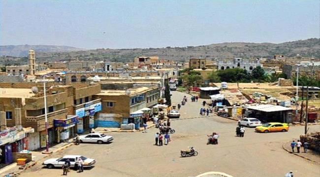 مليشيا الاصلاح بتعز تقتحم منزل جندي بالمقاومة الوطنية وتنهب محتوياته