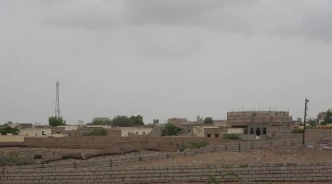 قصف حوثي يستهدف مناطق سكنية في التحيتا بالحديدة