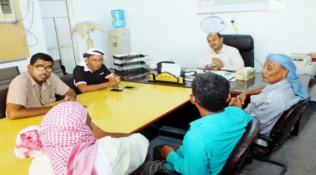 قيادة انتقالي غيل باوزير تناقش مع مدير العام المديرية جُملة من القضايا الهامة