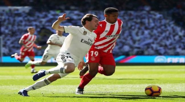 حكيمي يمنح قبلة الحياة لظهير ريال مدريد