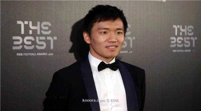 رئيس الإنتر: نحن محظوظون بامتلاك كونتي