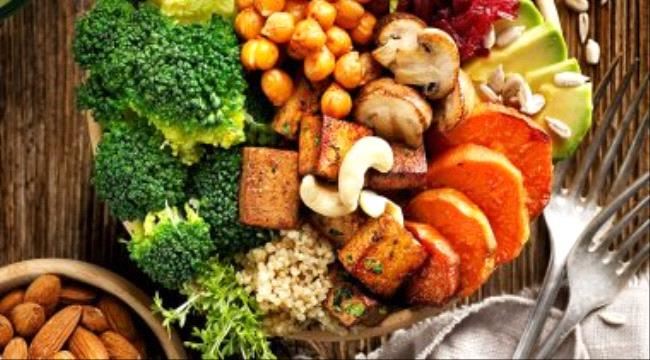 لزيادة تشغيل المعدة والأمعاء تناول هذه الأطعمة