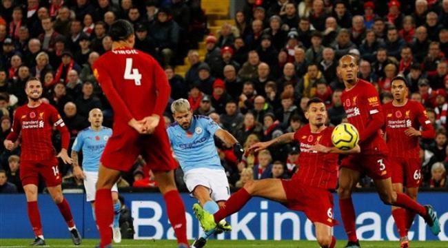 صحيفة: مباريات الدوري الإنجليزي دون جمهور