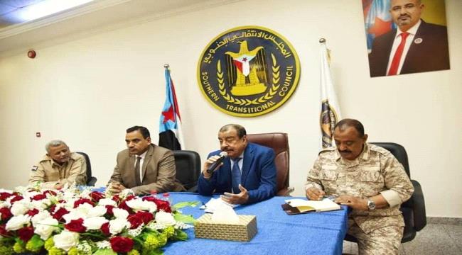 مدير التوجيه المعنوي.. تواصلنا مع قادة الانتقالي لا محرم ولا مكروه 