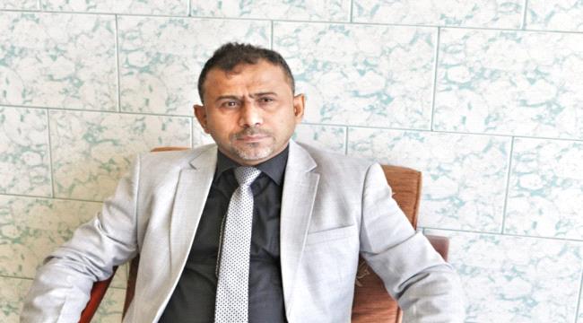 عضو الفريق الحكومي لإعادة الانتشار بالحديدة يطالب الأمم المتحدة بأدانه أستهداف ضابط نقطة الارتباط 