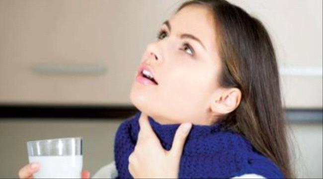التعرض للشمس والغرغرة بالماء الدافئ والملح.. طرق بسيطة لحمايتك من كورونا