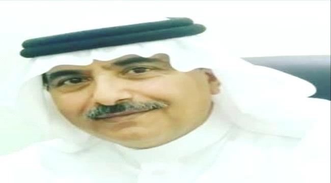 العميد الشهري يطمئن انيس منصور على خلفية ازالته من قروب الرئاسة  