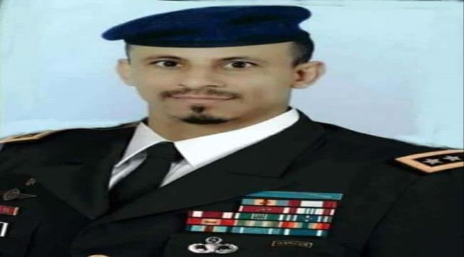 اللواء شلال شائع يعزي نائب قائد شرطة المعلا بوفاة والده في العاصمة عدن 