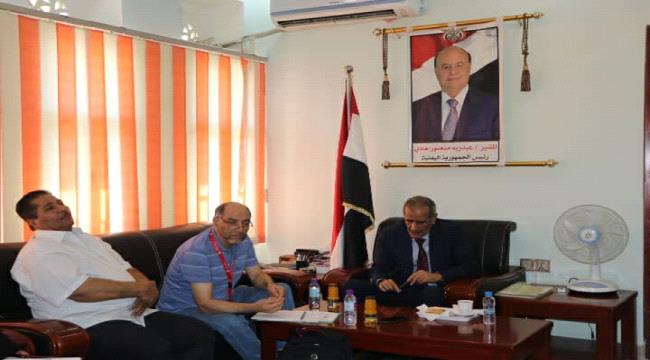 وزير التربية د. عبدالله لملس يلتقي منظمة رعاية الأطفال بعدن