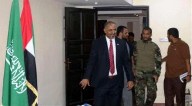 عاجل:وفد الانتقالي يبلغ السعودية نيته مغادرة الرياض احتجاجا على هجوم مليشيات الاخوان بابين