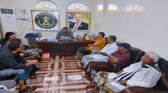رئيس انتقالي لحج يلتقي بهيئة اتحاد فناني ومبدعي المحافظة