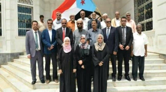 سياسي سعودي : الانتقالي اعطى القضية الجنوبية بعداً خارجياً بعد أن كانت تراوح مكانها داخلياً