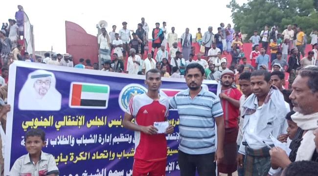 خنفر يتأهل الى المربع الذهبي من بطولة الاستقلال وكاس سمو الشيخ محمد بن زايد