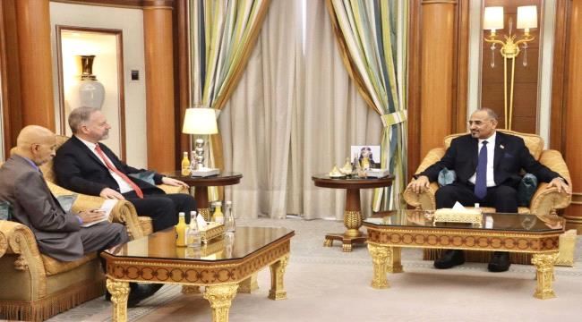 السقلدي : لقاء الزبيدي بالسفير الأمريكي يمثل انفتاحا سياسيا غربيا لافتا تجاه القضية الجنوبية
