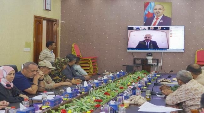 الرئيس القائد عيدروس الزُبيدي يترأس الاجتماع الدوري لهيئة رئاسة المجلس الانتقالي