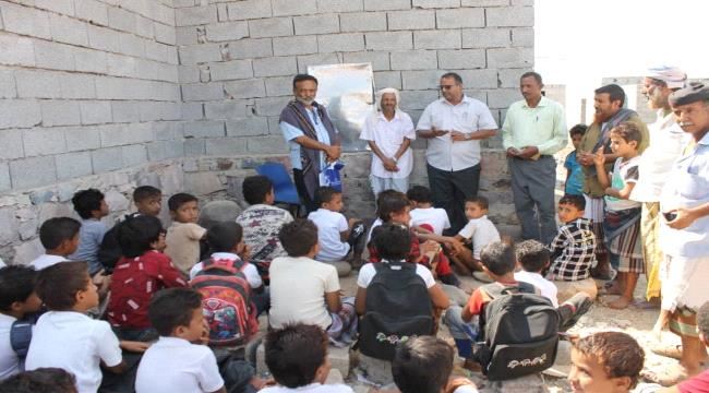 مدير تربية لحج يتفقد الأعمال الإنشائية لمدرسة التبه بالعند
