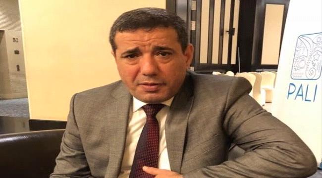 متحدث الحكومة اليمنية: غريفيث فاقد للمصداقية 