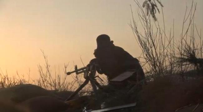 مصرع قيادي حوثي بارز ومرافقيه بقصف مدفعي للمشتركة بالحديدة 