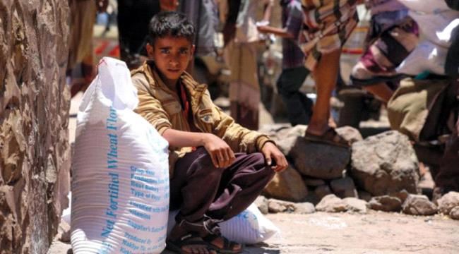 خبيران يمنيان يتهمان الحوثيين بشن حرب شعواء لتدمير الاقتصاد