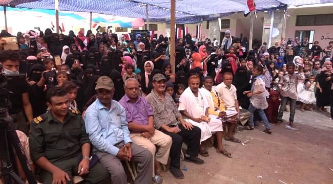 أهالي الخوخة يطالبون القوات المشتركة والتحالف باستكمال تحرير الحديدة