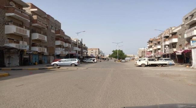 بحضور رئيس الانتقالي بالمحافظة..الحكم بإعدام مُتهمين بقتل الحدي والحيمقاني في محافظة أبين