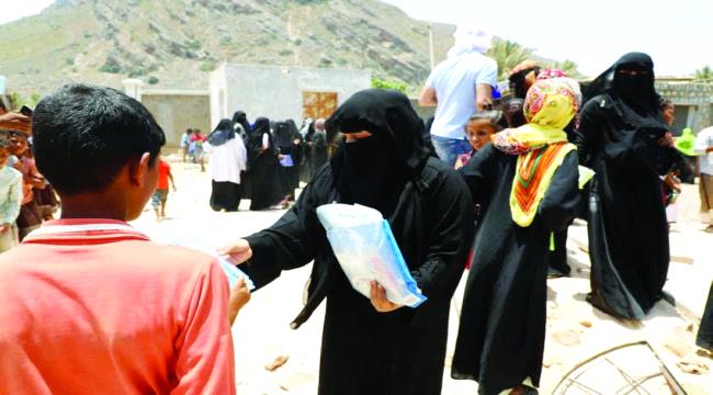 «خليفة الإنسانية» تزوّد سكان سقطرى بالغاز المنزلي