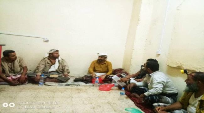 الحزام الأمني بلودر يحدد سعر البترول والديزل في المديرية