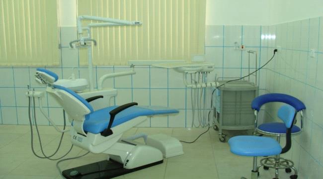عدن.. الخدمات الطبية تزود مستشفى عبود العسكري باجهزة مخبرية حديثة