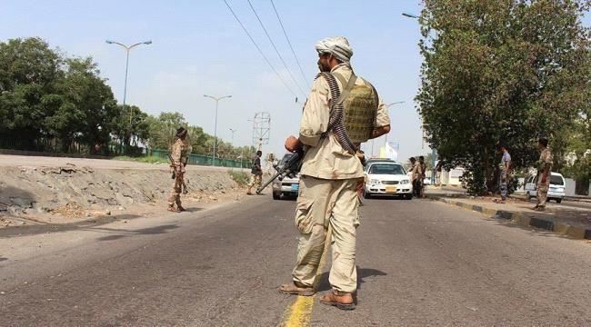مسلحون حوثيون يفجرون منازل قبليين في مأرب