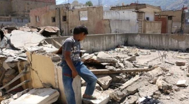 810 منازل فجرتها ميليشيا الحوثي الإرهابية في اليمن